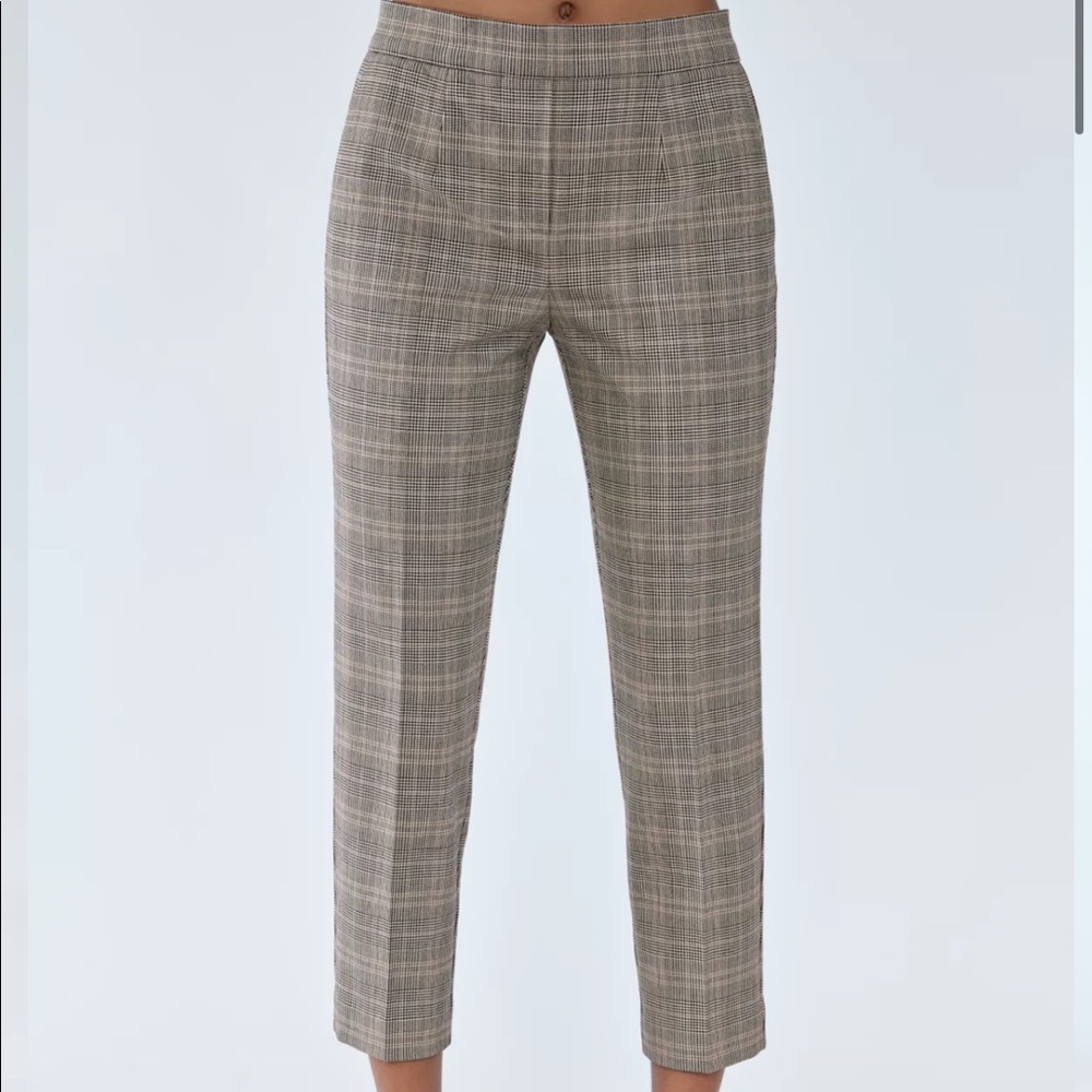 Aritzia Dress pants - size 4 - Conan